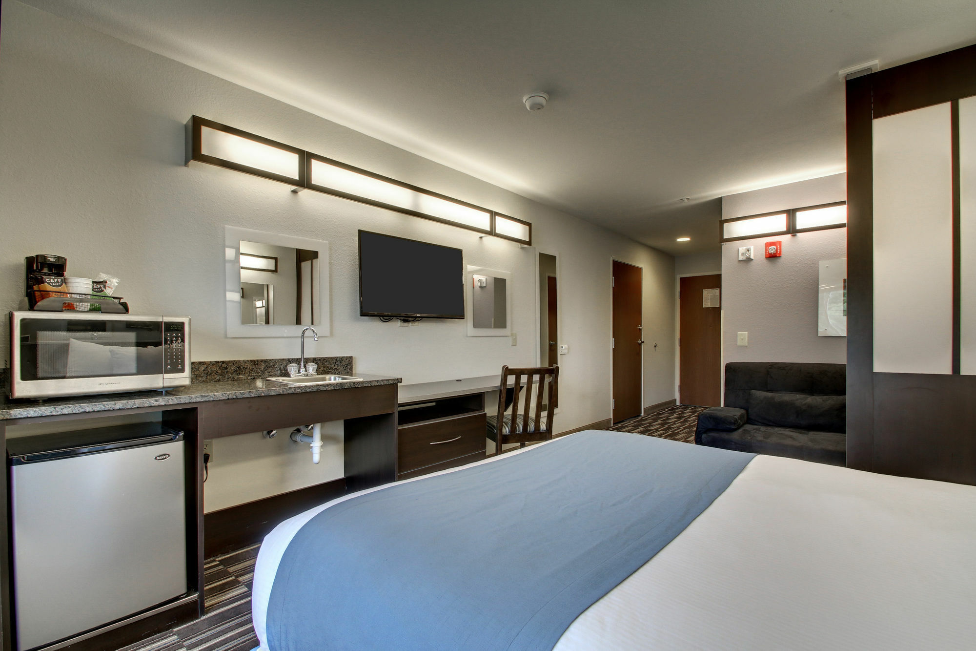 Microtel Inn & Suites By Wyndham Tuscaloosa Exteriör bild